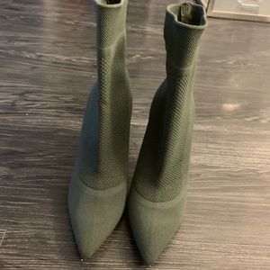 Aldo olive green knit booties